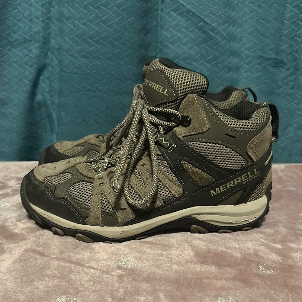Women’s Merrell Accentor 3 Mid Vent Waterproof Hiking Boots for Ladies